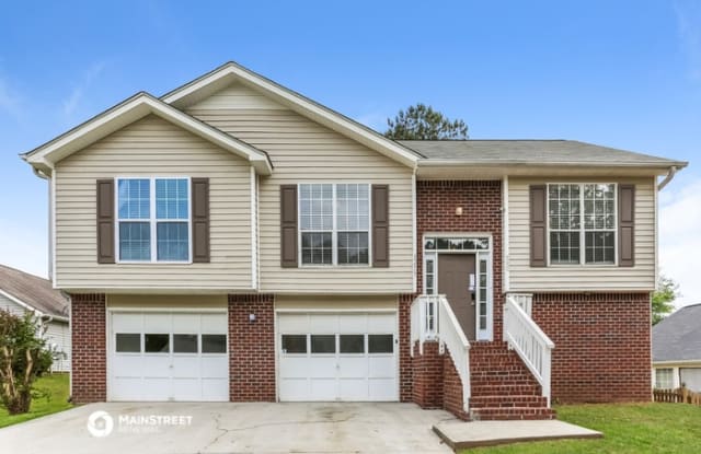 1275 Avery Drive - 1275 Avery Drive, Irondale, GA 30238