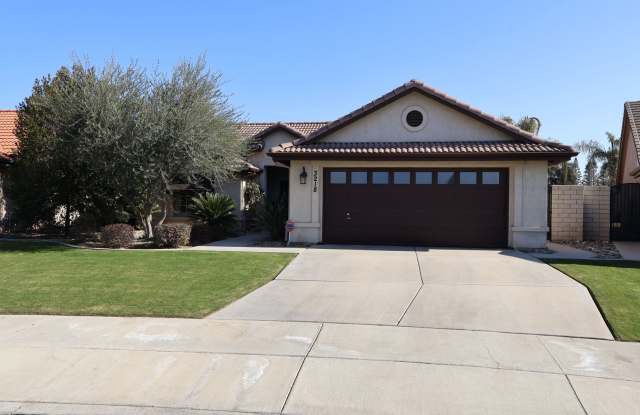2 Bedroom 2 Bathroom house available in The Greens at seven Oaks! 55+ Community
