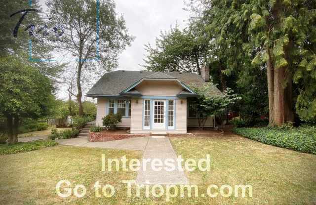 Photo of 1673 Riverview Street