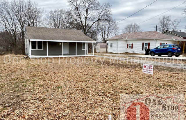 Charming 2 Bedroom, 1 Bathroom house in Independence