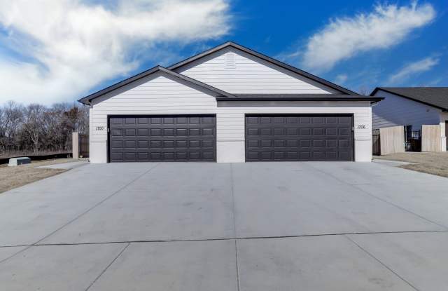 1743 Rover Ct
