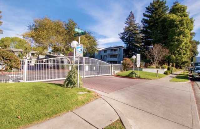 3514 Birchwood Ter Apt 304