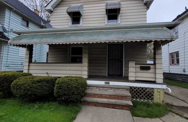 Photo of Single Family Home 3 beds 1 bath FOR RENT!