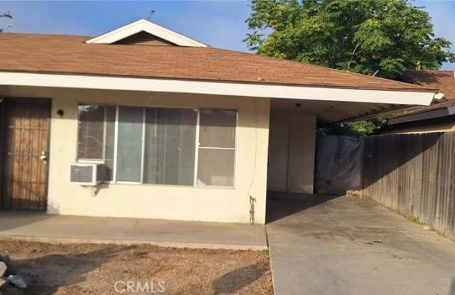 Photo of 25977 Tamarisk Drive