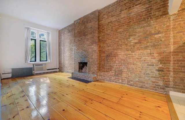 Photo of 106 East 30th Street