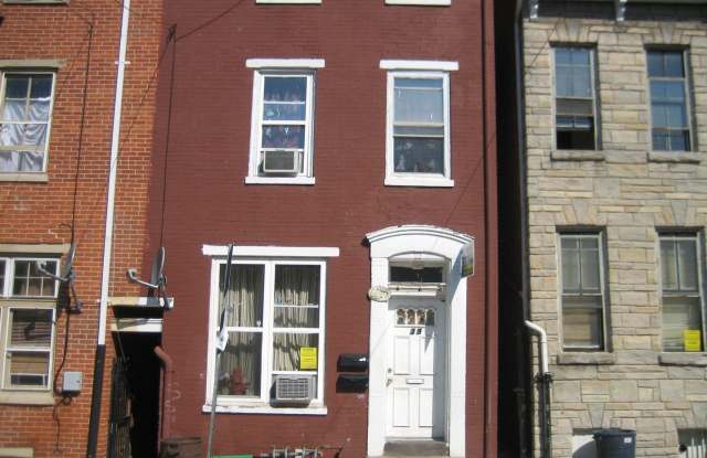 Showings Not Available At This Time-3 Bedroom 1 Bath York City SD - 39 East Maple Street, York, PA 17401