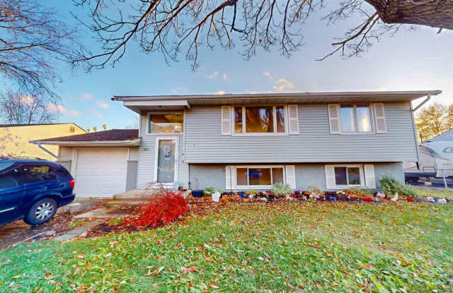 Photo of 3801 Adell Rd