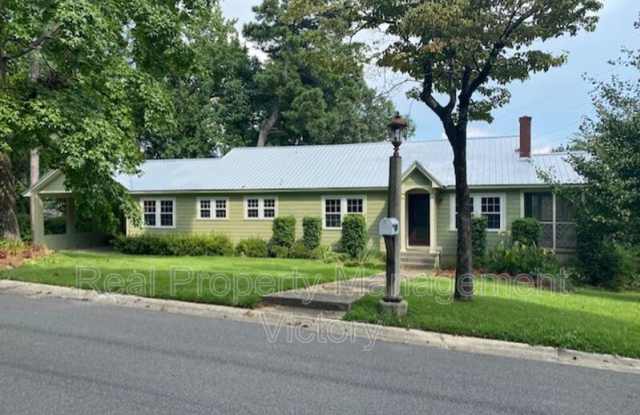 Photo of 101 Crest Drive