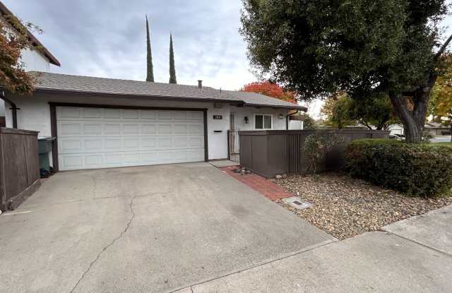 Photo of 300 Avila Court