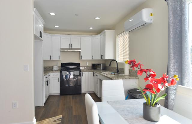 1216 11th Street - B