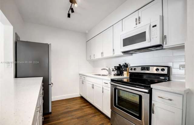 6375 Southwest 41st Street