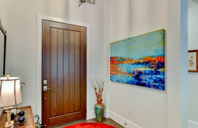 1651 EAGLE VIEW COURT