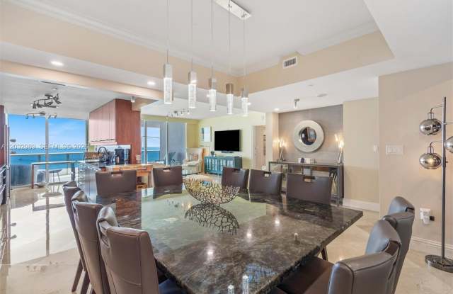 1600 S Ocean Blvd