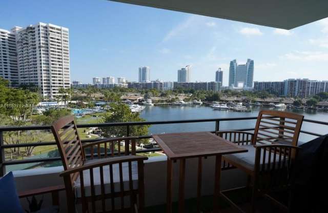 500 Three Islands Blvd