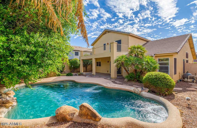 Photo of 8014 W Harmony Lane