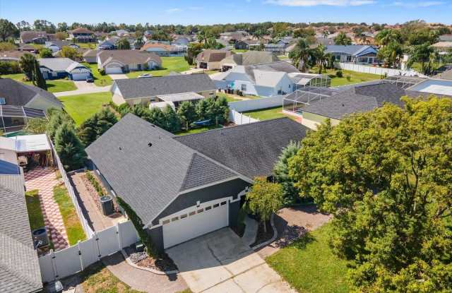 5517 LOMA VISTA DRIVE E