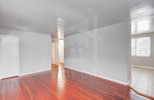 2434 East Bradbury Avenue