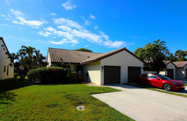 416 Buttonwood Place