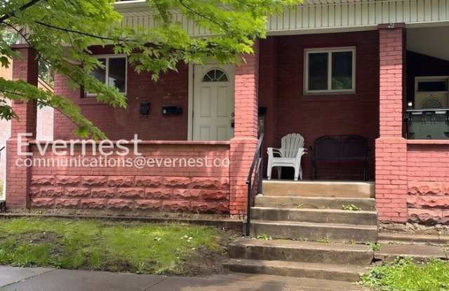 22 East Welch Avenue