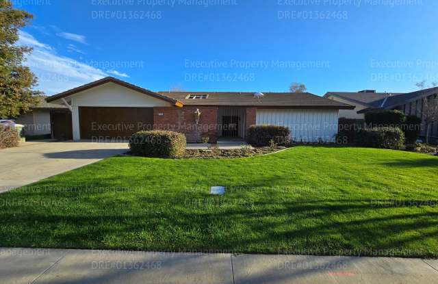 Photo of Remodeled 3 bedroom/ 2 bathroom home