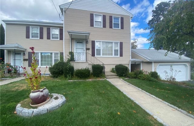 8 Mathews Street - 8 Mathews Street, Stamford, CT 06902