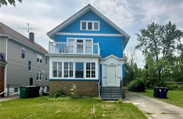 263 Minnesota Avenue