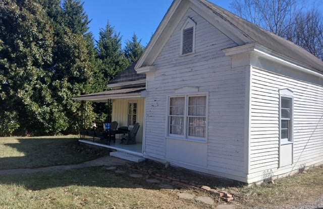 649 Smathers Street
