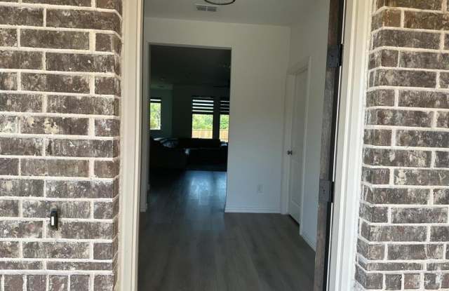 2409 Lost Creek Drive