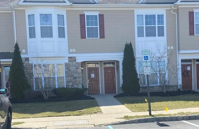 910 VAN GOGH COURT - 910 Van Gogh Court, Gloucester County, NJ 08094