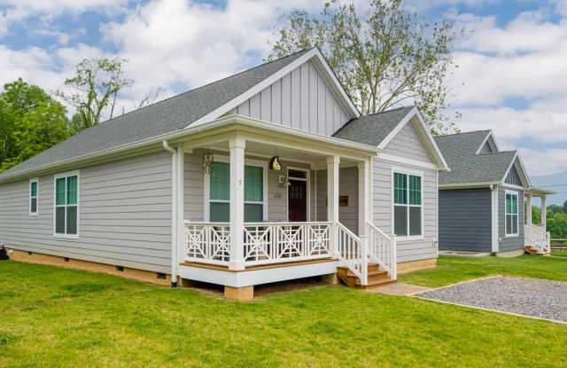 1208 Seven Sisters Rd