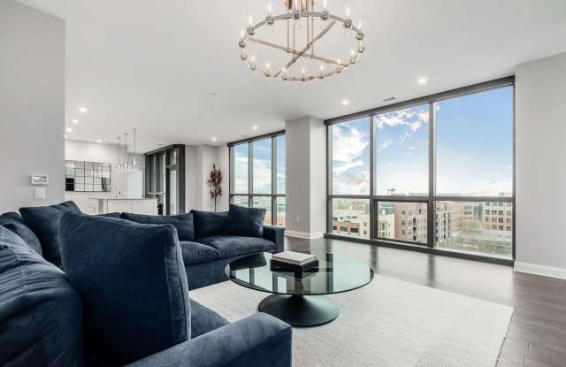 250 W Spring Street