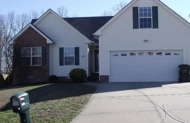 1479 McClardy Rd - 1479 Mcclardy Road, Clarksville, TN 37042