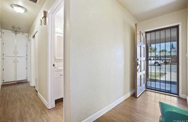 Photo of 420 South 3rd Street