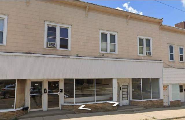 25 S Arch Avenue