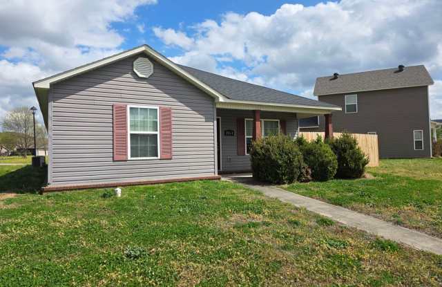 Nice 3 bedroom in west Fayetteville