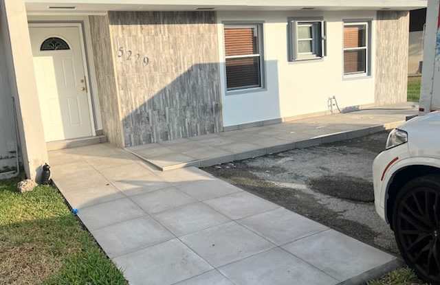 5229 Southwest 140th Place