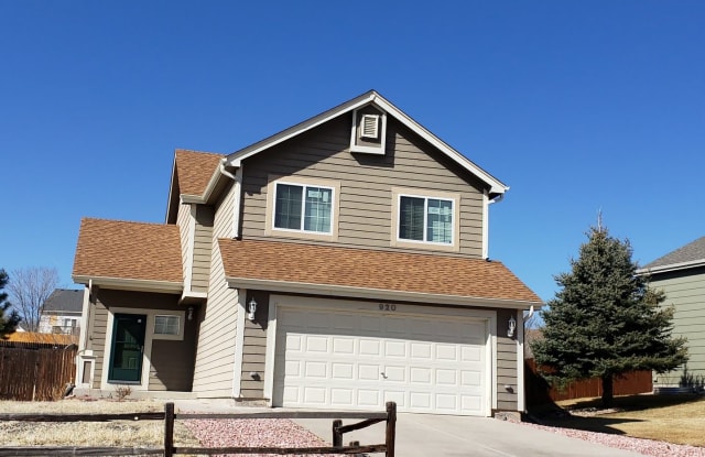 920 Winebrook Way - 920 Winebrook Way, Fountain, CO 80817