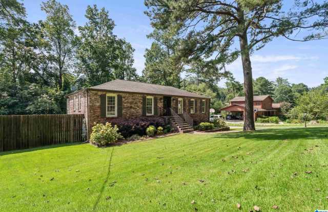 3708 NORTHCOTE DRIVE