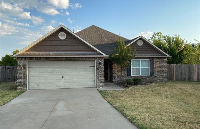 11229 N 133rd East Avenue - 11229 N 133rd East Ave, Owasso, OK 74055