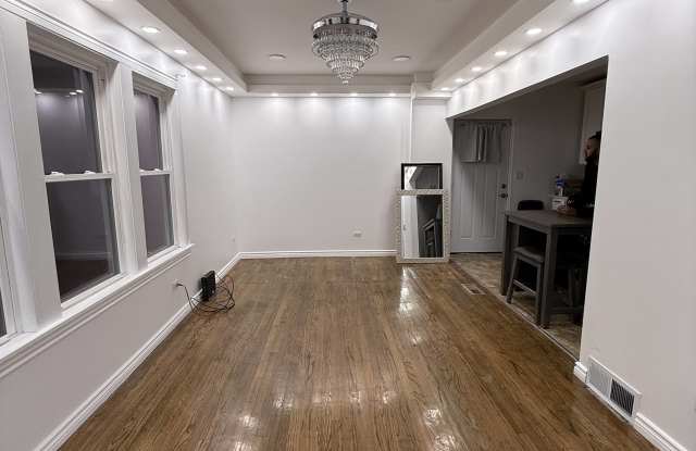 1017 South Harlem Avenue