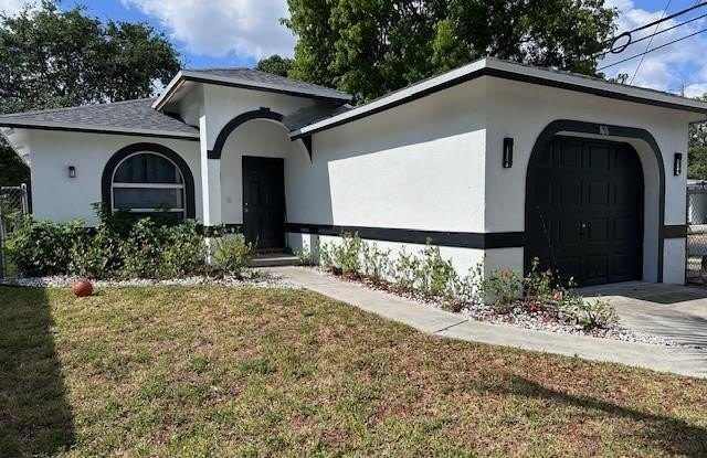 1616 NW 5th Street