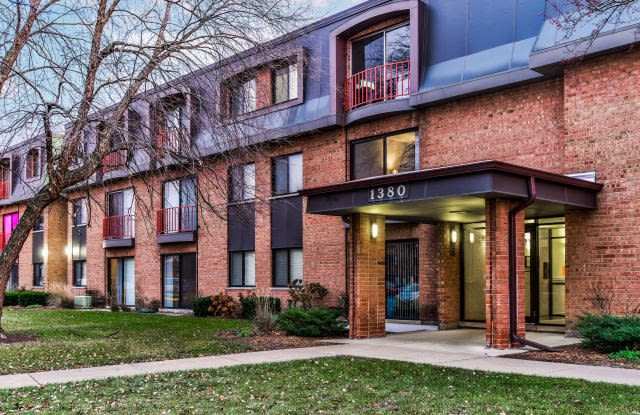 1300 S Elmhurst Rd Unit E11