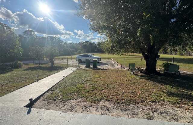 291 16th Street NE unit: 1