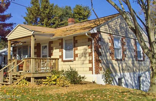 Photo of 3 Bedroom, 2 Bath House