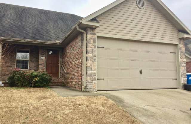 3005 SW Amberwood Blvd Unit 2