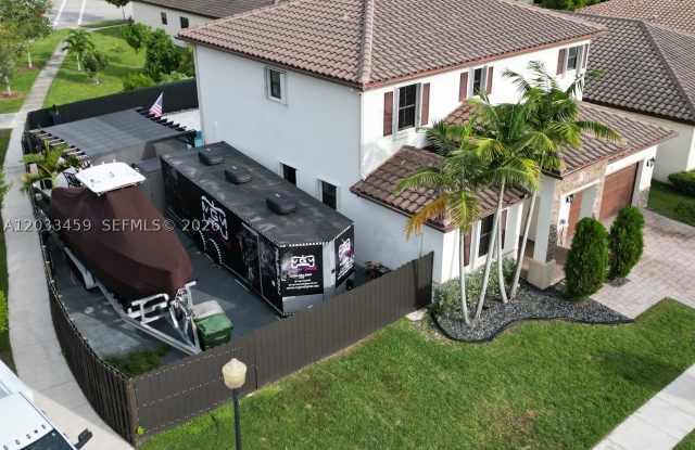 175 NE 26th Ave