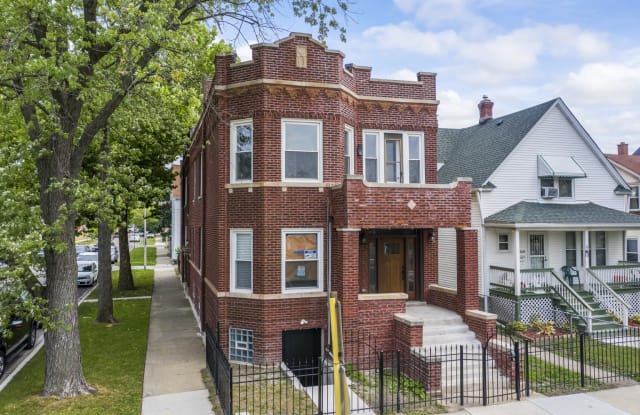 5853 West Thomas Street - 5853 W Thomas St, Chicago, IL 60651