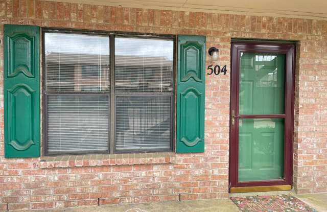 Photo of 4133 NE Stallings Dr. #504