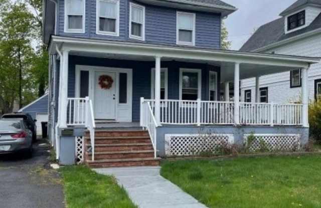 116 Sumner Ave