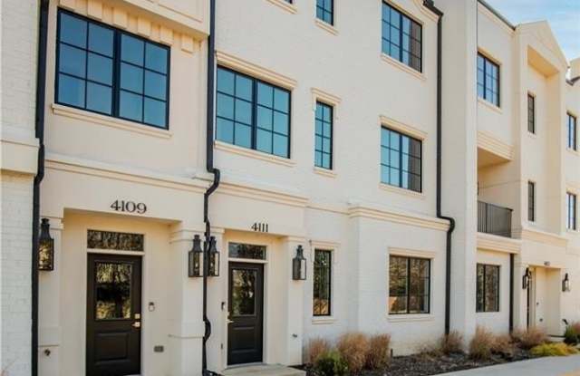 4111  S Champions  DR